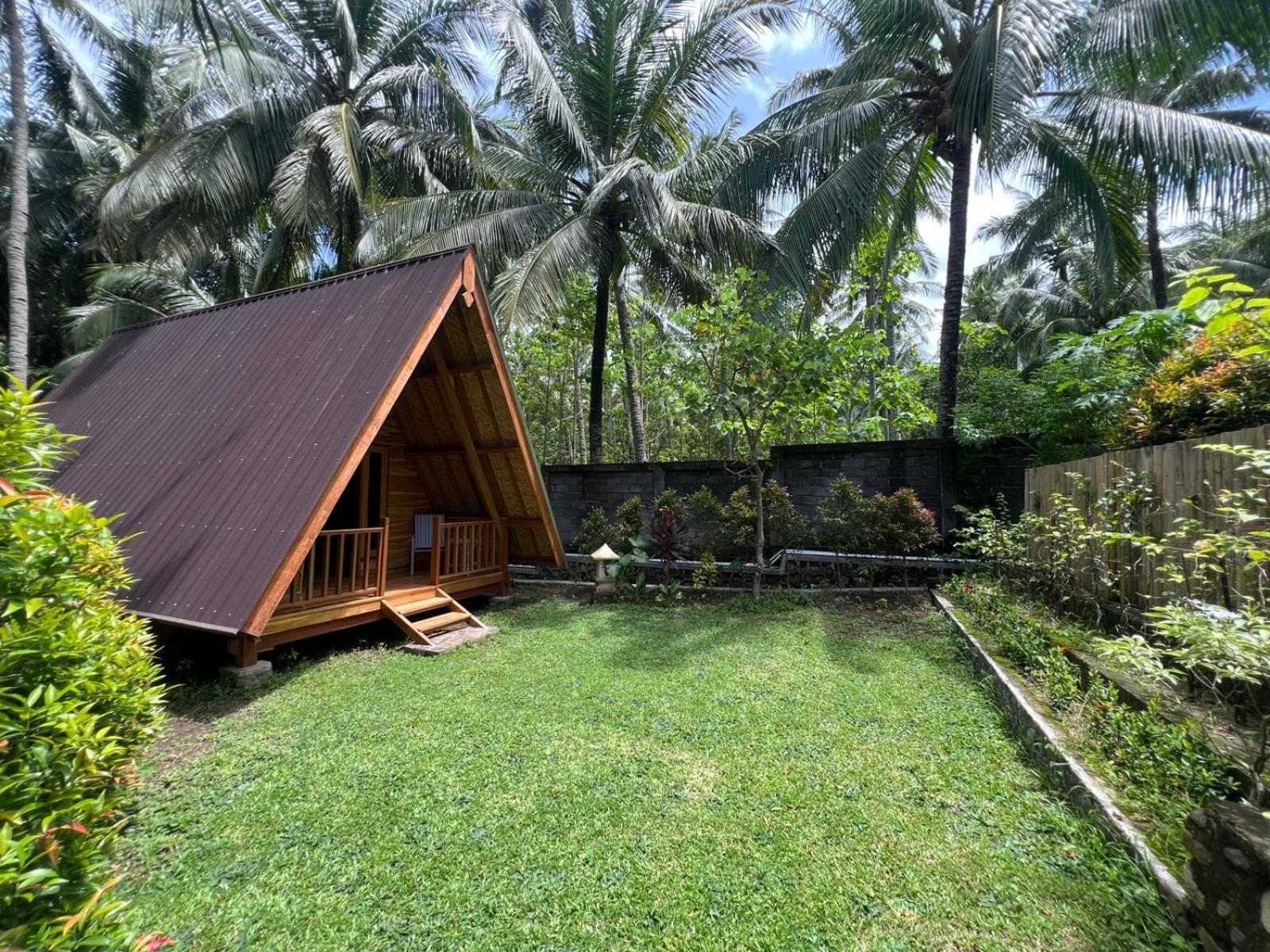 Lendang Luar Villa Senggigi Exterior photo